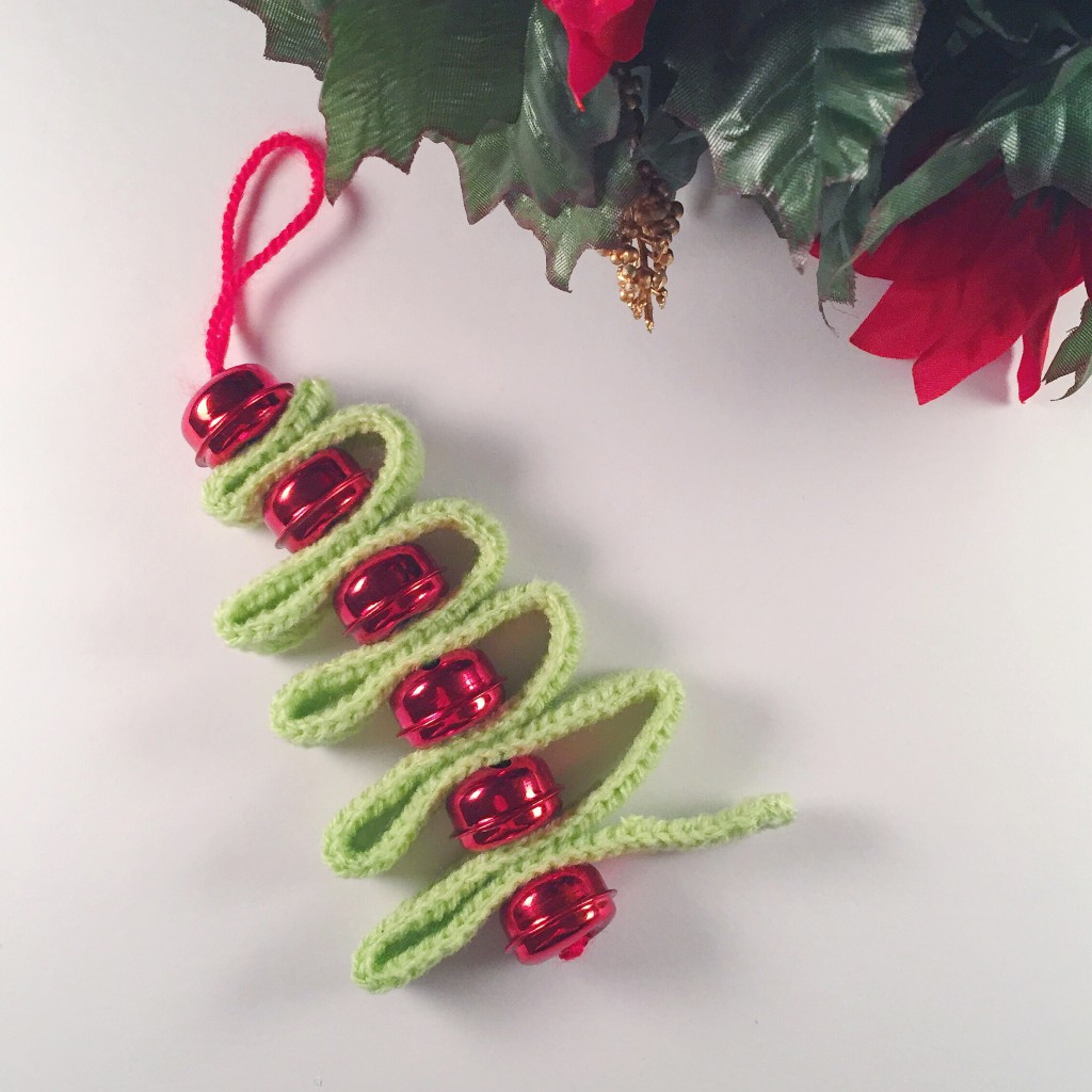 Crochet Christmas tree with bells