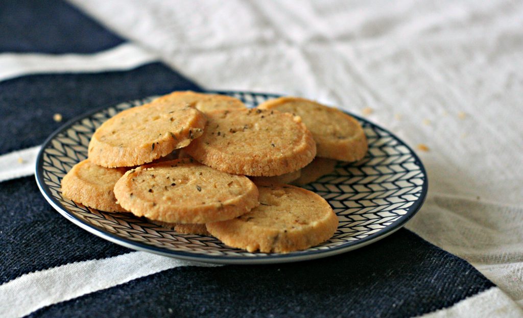 Parmesan and thyme shortbread biscuits