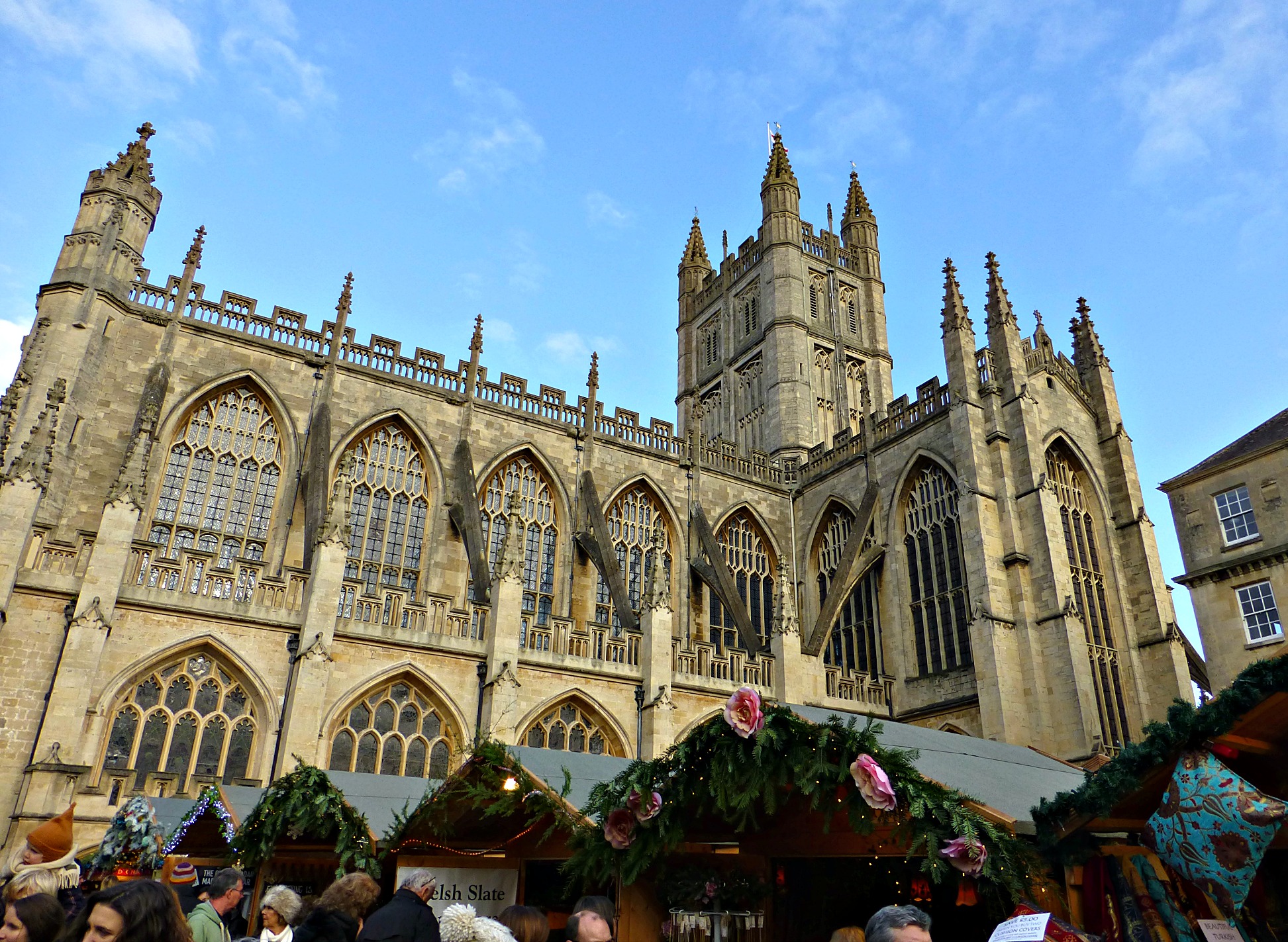 Bath Christmas market by the Abbey