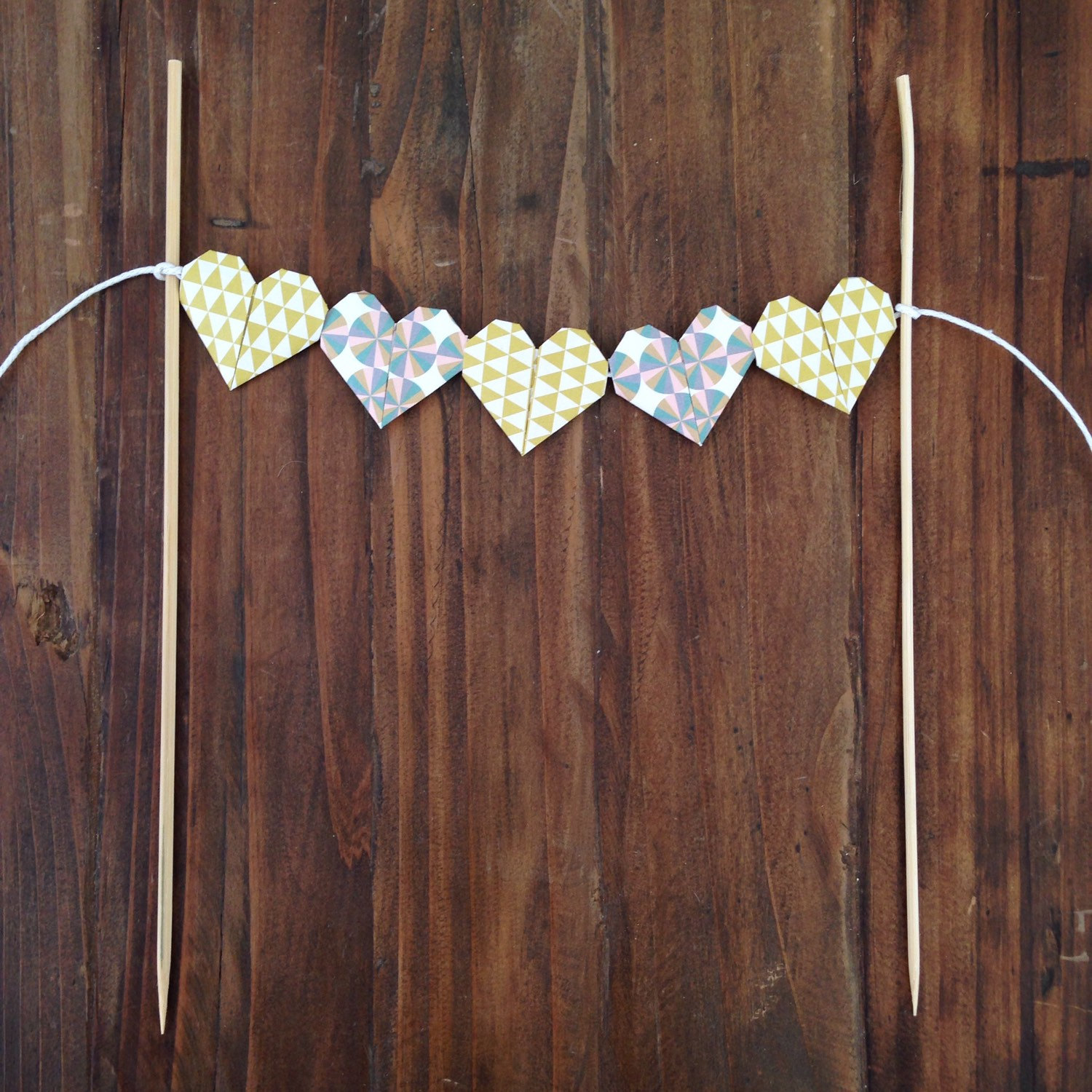 heart-banner-wedding-cake-topper